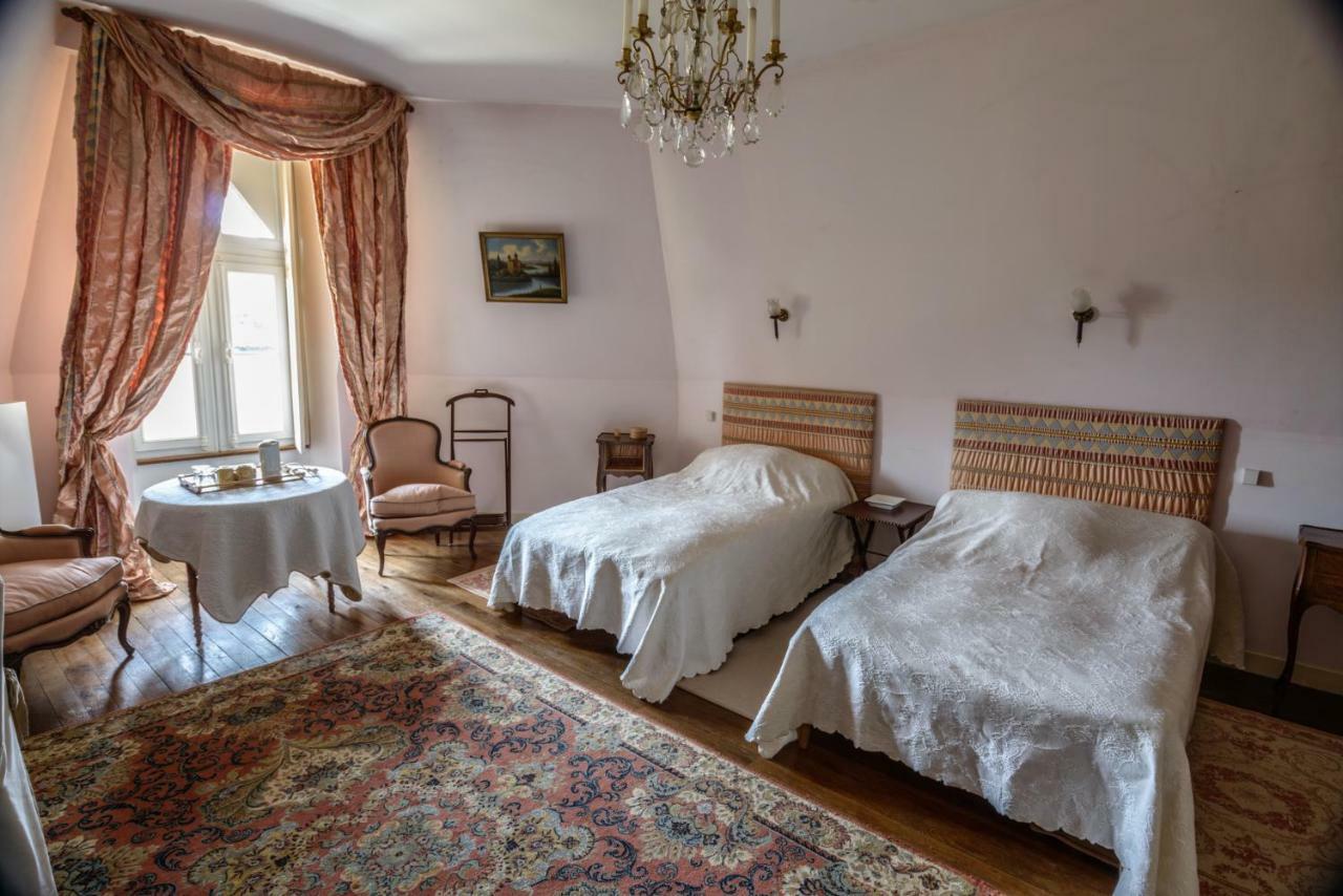Manoir De La Chouanniere Villa Montreuil-sur-Maine Bagian luar foto